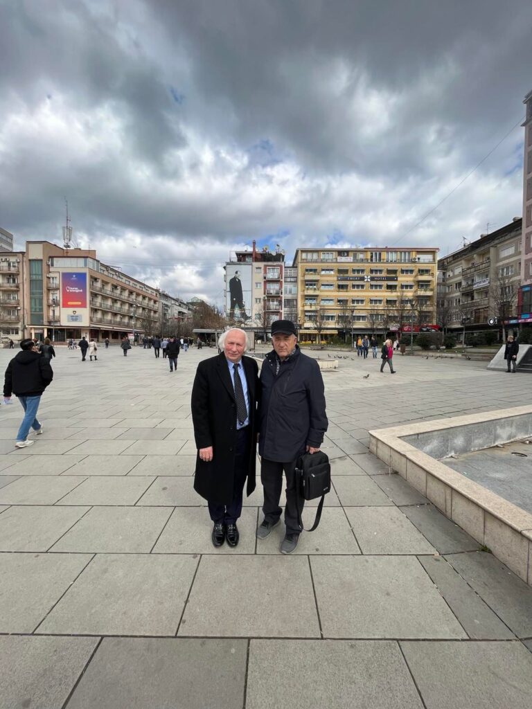 Prof. Dr. Shyqri GALICANJË KOMPLEKS KËRKESASH PËR ATDHEUN E SHTRENJTË